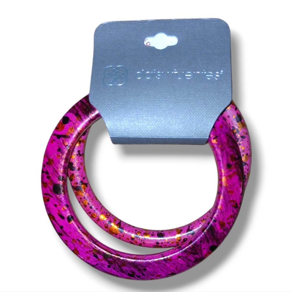 NEW Daisy Fuentes Bracelets (2)